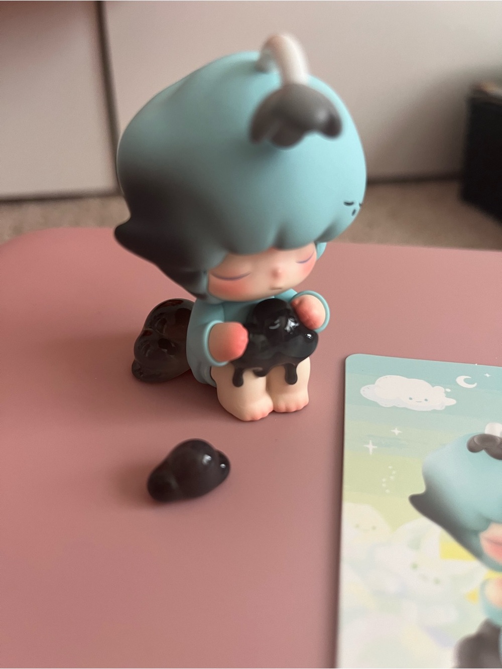 Dimoo by your side figure - Picture 2 of 4